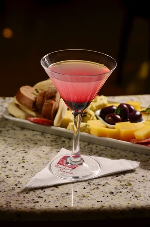 Imagen del bar/restaurante del Hotel Comfort Suites Vitoria. Foto 4