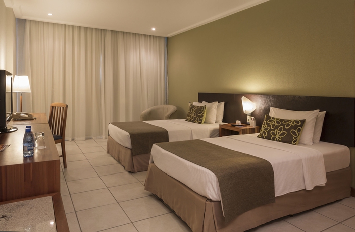 Imagen de la habitación del Hotel Comfort Suites Vitoria. Foto 10