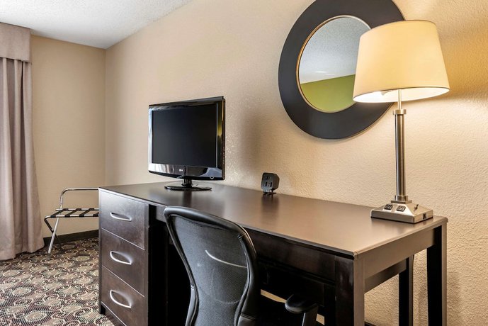 Imagen de la habitación del Hotel Comfort Suites West Indianapolis - Brownsburg. Foto 7