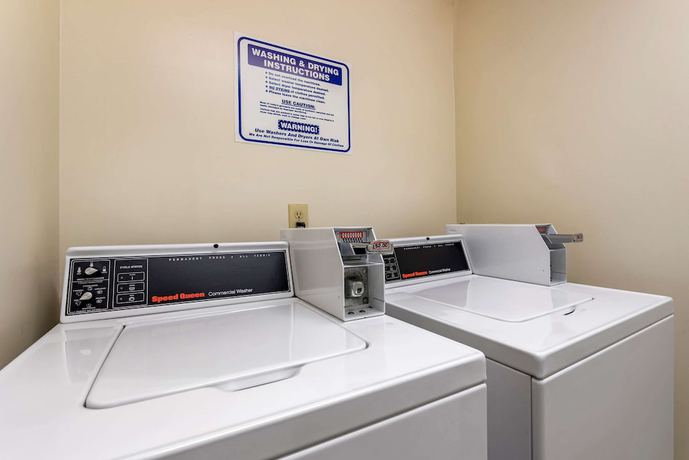 Imagen de los interiores del Hotel Comfort Suites West Indianapolis - Brownsburg. Foto 17