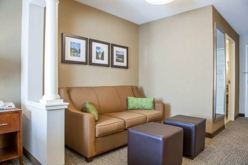 Imagen de la habitación del Hotel Comfort Suites West Warwick - Providence. Foto 6