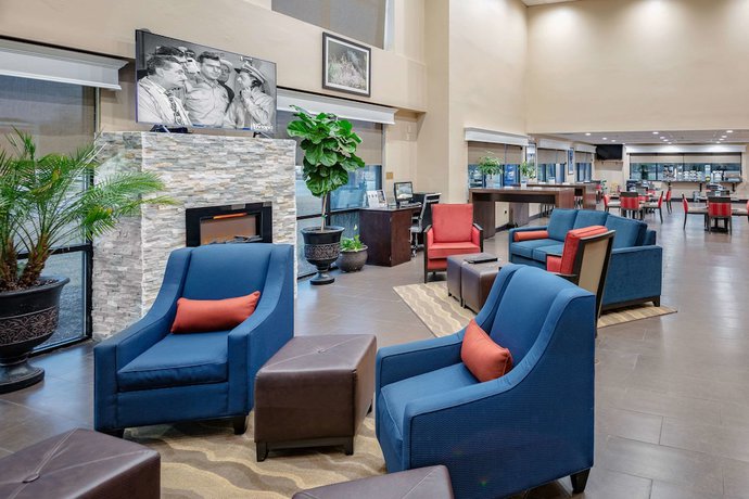 Imagen general del Hotel Comfort Suites Wilson I-95. Foto 1
