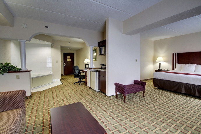 Imagen de los interiores del Hotel Comfort Suites, Woodstock. Foto 13
