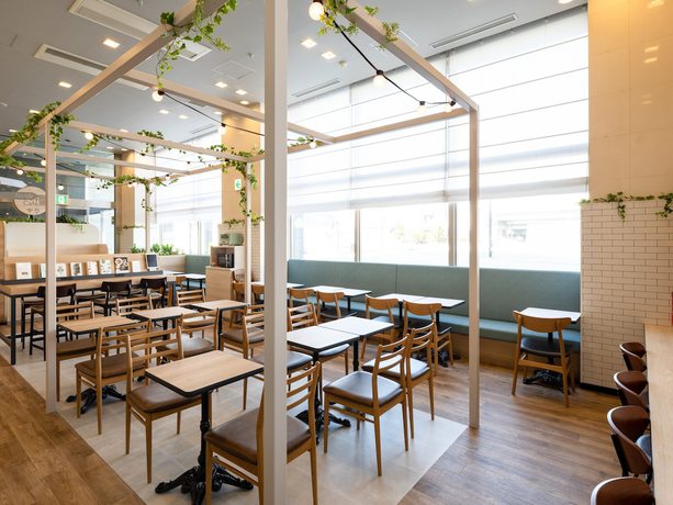 Imagen de los interiores del Hotel Comfort Toyama. Foto 12