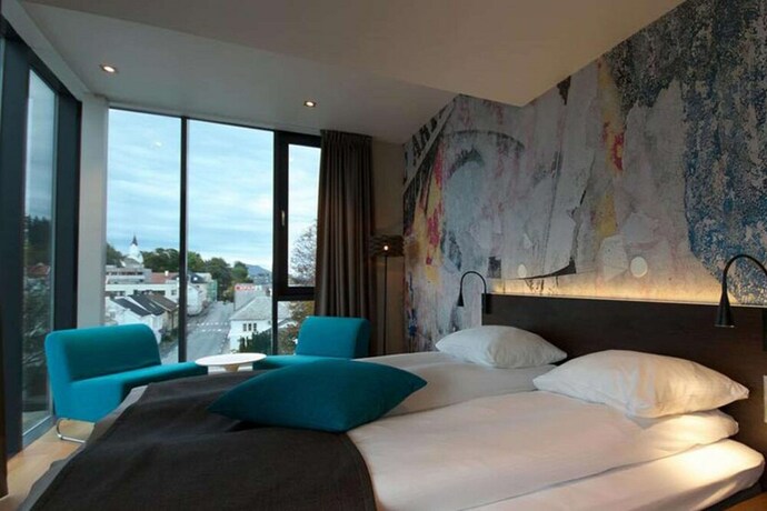 Imagen de la habitación del Hotel Comfort Victoria Floro. Foto 7