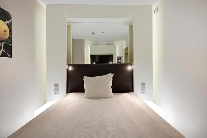 Imagen de la habitación del Hotel Comfort Xpress Helsinki Airport Terminal. Foto 5