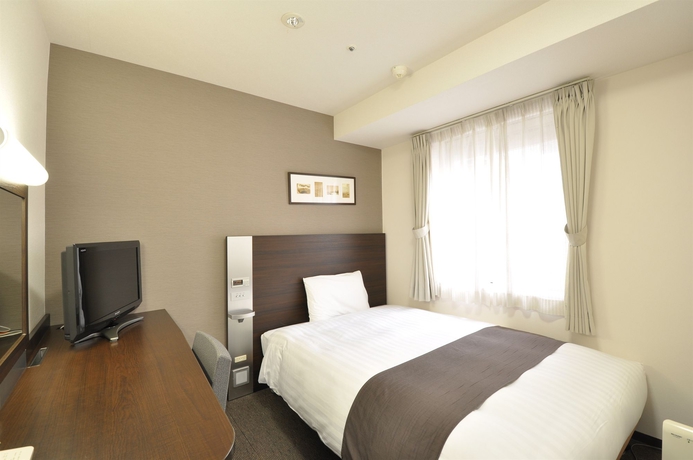 Imagen de la habitación del Hotel Comfort Yokohama Kannai. Foto 11