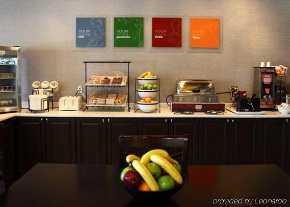 Imagen general del Hotel Comfort and Suites. Foto 2