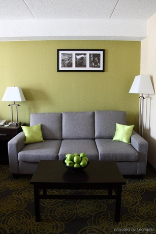 Imagen general del Hotel Comfort and Suites. Foto 8