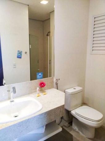 Imagen de la habitación del Hotel Comfort and Suites Rondonopolis. Foto 8
