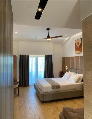 Imagen general del Hotel Comfort and Villas. Foto 6