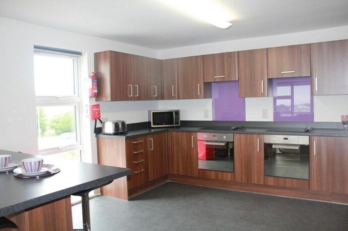 Imagen general del Hotel Comfortable Ensuite Rooms, PLYMOUTH - Hostel. Foto 11
