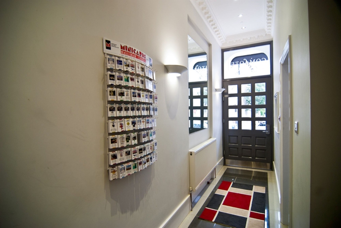 Imagen de los interiores del Hotel Comfotel Blu. Foto 15