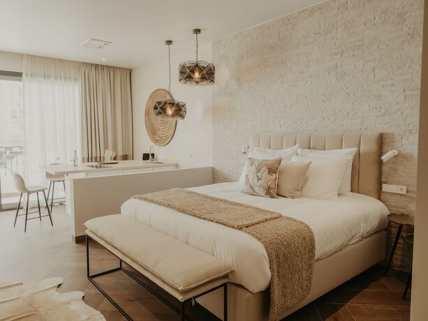 Imagen de la habitación del Hotel Comfy Studios. Foto 17