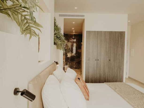 Imagen de la habitación del Hotel Comfy Studios. Foto 19