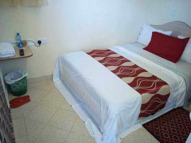 Imagen de la habitación del Hotel Comi Village. Foto 8
