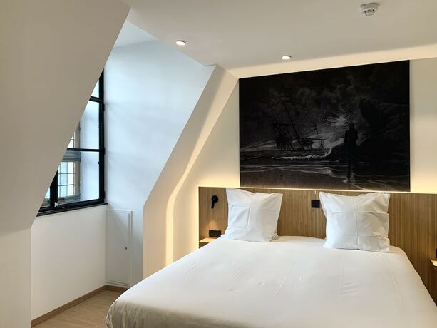 Imagen de la habitación del Hotel Comic Art Hotel. Foto 13