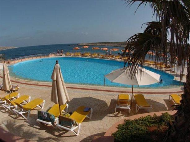 Imagen general del Hotel Comino. Foto 9