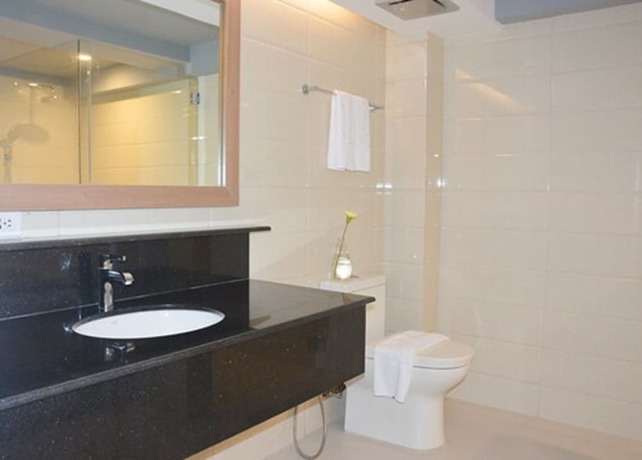 Imagen de la habitación del Hotel Commander Suites De Boracay. Foto 16