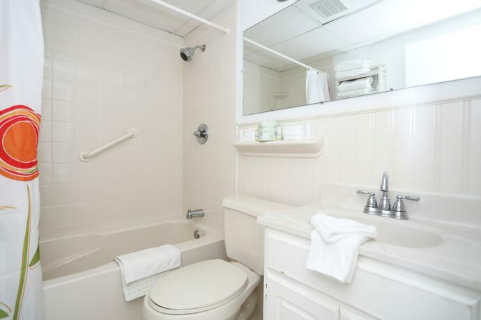 Imagen general del Hotel Commander by the Sea Motel. Foto 8