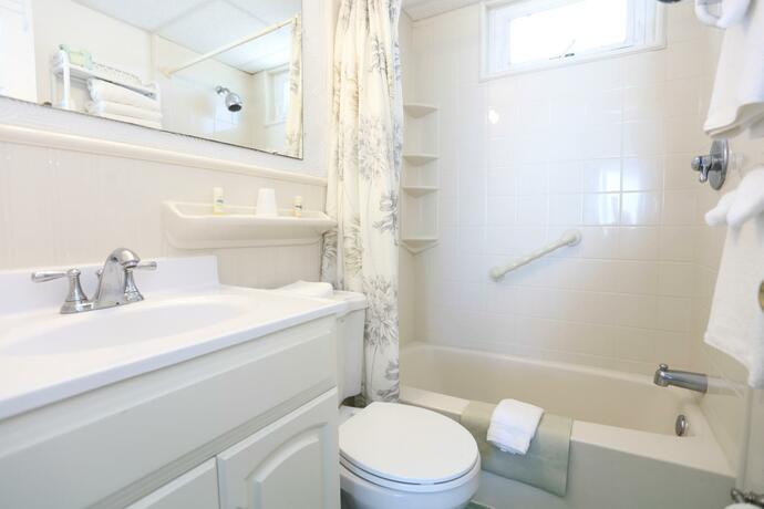 Imagen general del Hotel Commander by the Sea Motel. Foto 9