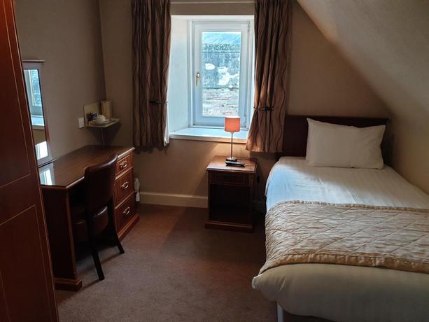 Imagen de la habitación del Hotel Commercial, Alness. Foto 6