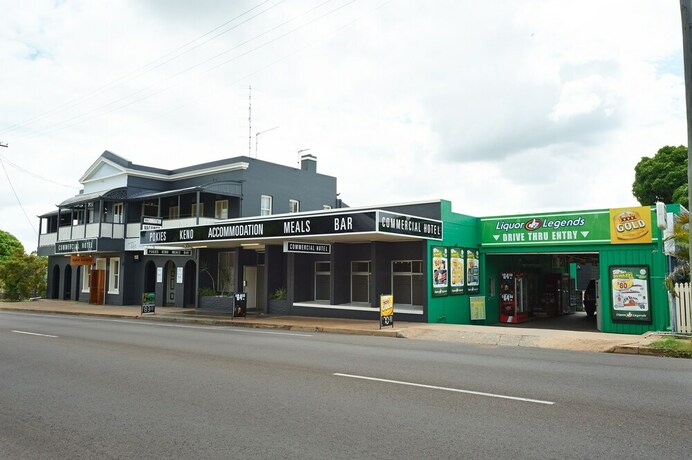 Imagen general del Hotel Commercial, Charters Towers. Foto 9