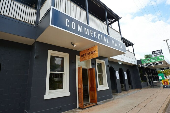 Imagen general del Hotel Commercial, Charters Towers. Foto 15