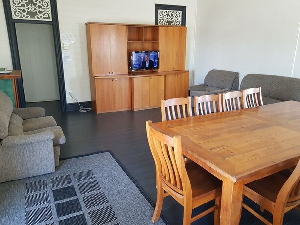 Imagen de los interiores del Hotel Commercial, Charters Towers. Foto 33