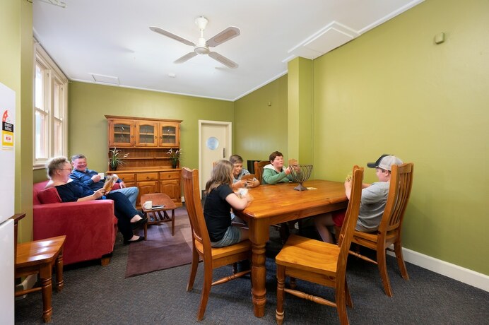 Imagen general del Hotel Commercial Travellers House. Foto 4