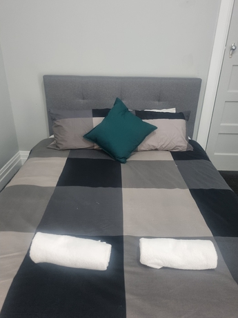 Imagen de la habitación del Hotel Commercial Young. Foto 2