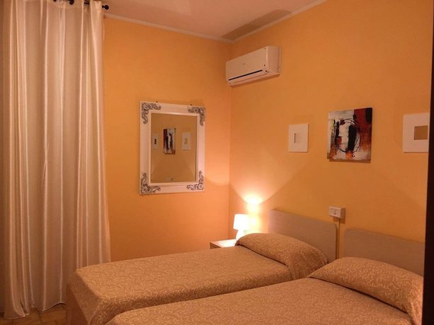 Imagen de la habitación del Hotel Commercio, Campogalliano. Foto 7
