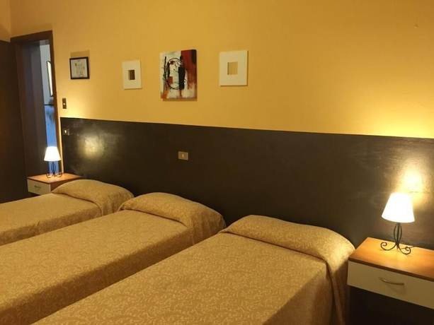 Imagen de la habitación del Hotel Commercio, Campogalliano. Foto 8