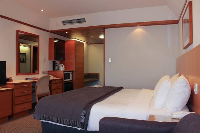 Imagen de la habitación del Hotel Commodore Airport. Foto 4