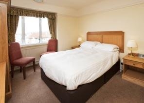 Imagen de la habitación del Hotel Commodore Bournemouth By Greene King Inns. Foto 3
