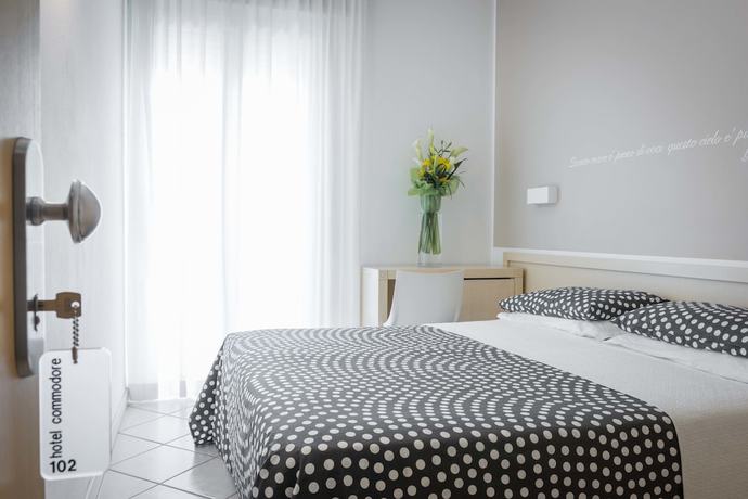 Imagen de la habitación del Hotel Commodore, Cervia. Foto 3