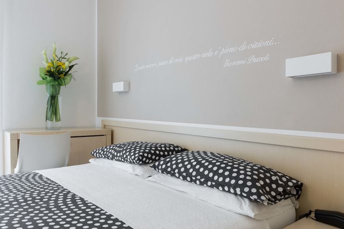 Imagen de la habitación del Hotel Commodore, Cervia. Foto 14