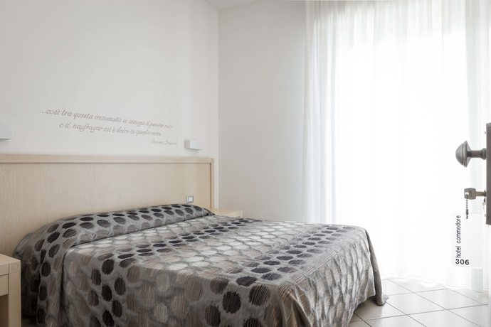Imagen de la habitación del Hotel Commodore, Cervia. Foto 18