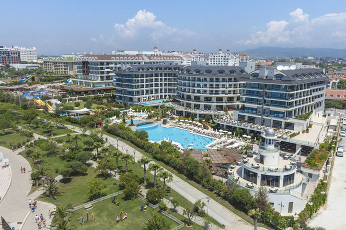 Imagen general del Hotel Commodore Elite Suites and Spa - All Inclusive - Adult Only. Foto 1