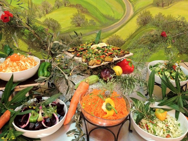 Imagen del bar/restaurante del Hotel Commodore Jerusalem. Foto 3