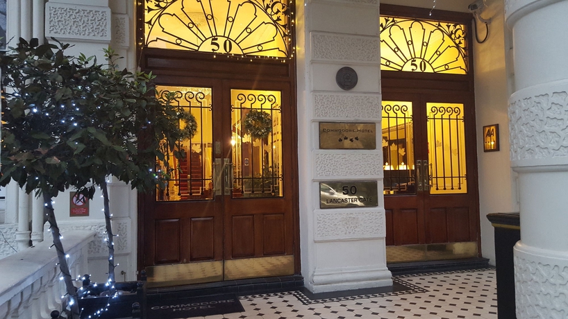 Imagen general del Hotel Commodore, Londres. Foto 4