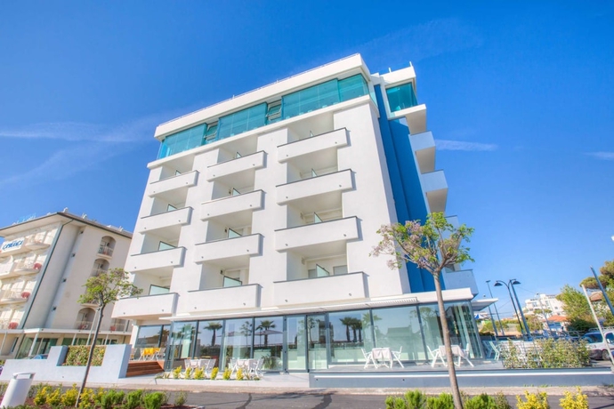 Imagen general del Hotel Commodore, Riccione. Foto 2