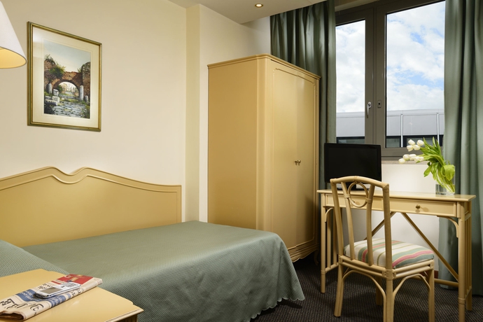 Imagen de la habitación del Hotel Commodore, Roma. Foto 8