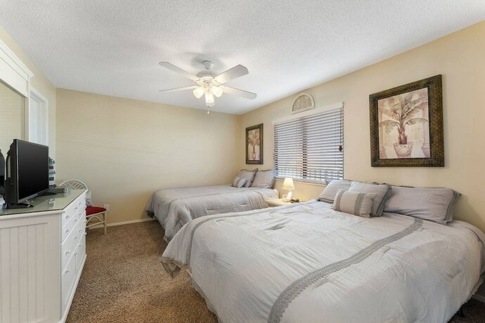 Imagen de la habitación del Hotel Commodore by iTrip Panama City Beach. Foto 14