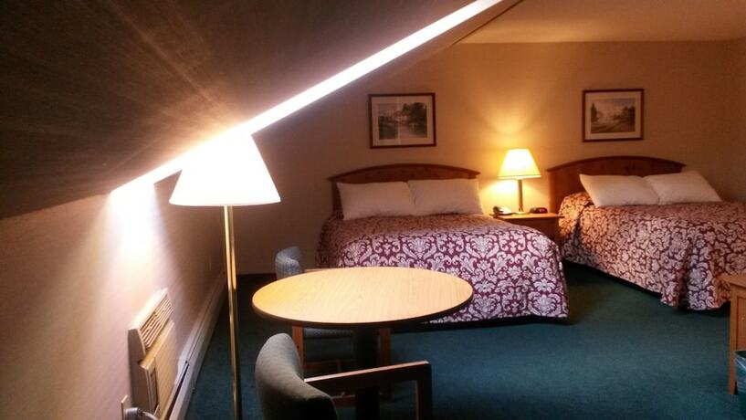 Imagen general del Hotel Commodores Inn. Foto 6