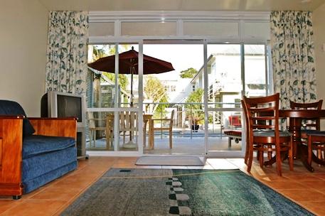 Imagen general del Hotel Commodores Lodge. Foto 2