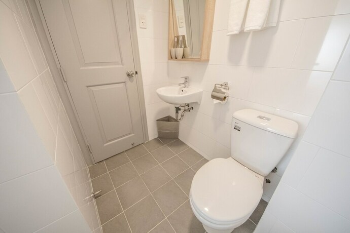 Imagen de la habitación del Hotel Common Inn. Foto 18