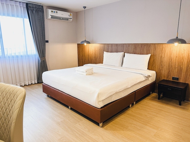 Imagen de la habitación del Hotel Common Living. Foto 3