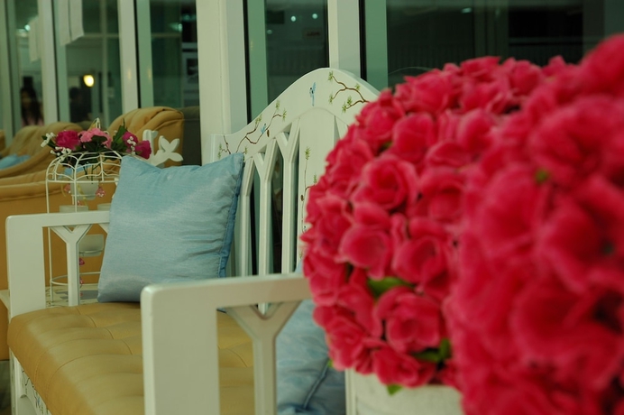 Imagen de los interiores del Hotel Common Living. Foto 13