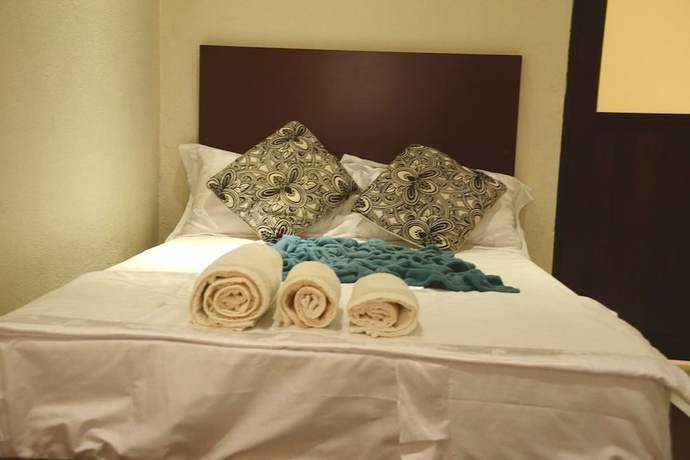 Imagen de la habitación del Hotel Commonlens Inn.. Foto 6